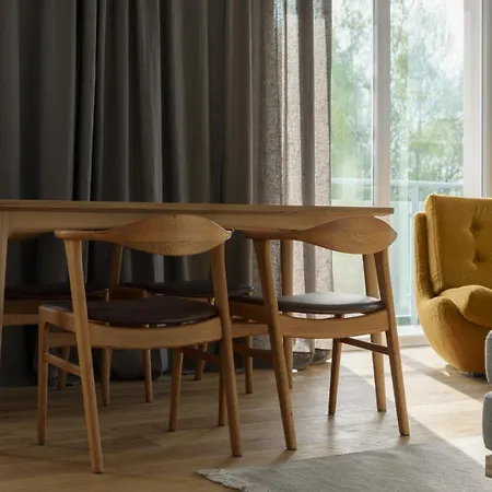 Apartment Havi Art Parking I 10 Min Do Plazy